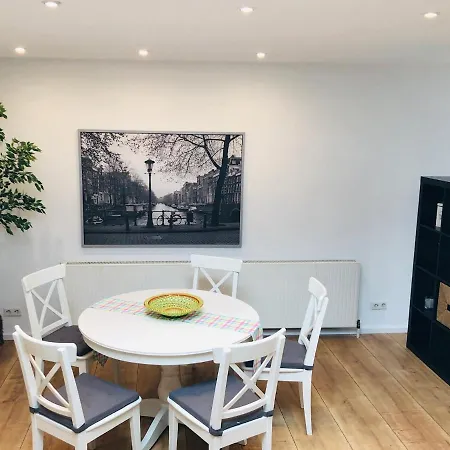 Tulpenweg Mit Kaminofen *