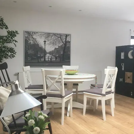 Tulpenweg Mit Kaminofen * Haiger