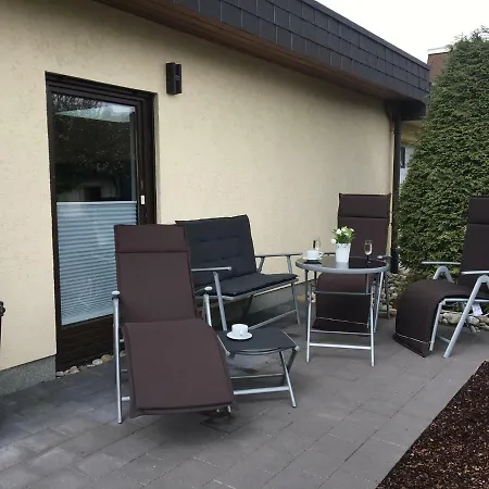 Tulpenweg Mit Kaminofen Apartment *