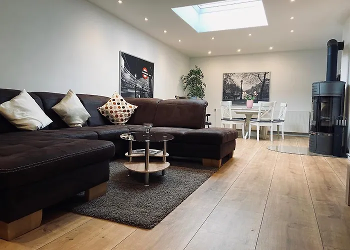 Tulpenweg Mit Kaminofen